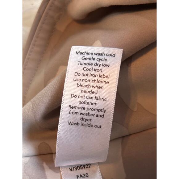 Athleta Women's Camo Elation 7/8 Tight Stretch Activewear Gray Cream Size Small - Picture 11 of 14